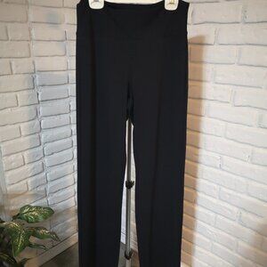 Peace & Pearls Ladies Size Large Black Pull On Straight Leg Workout Pants